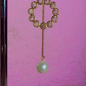 Pearl Drip Earring