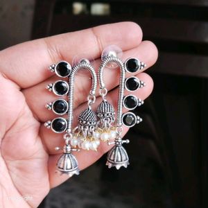 Neha Earrings