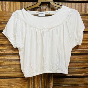 Koovs White Cropped Top