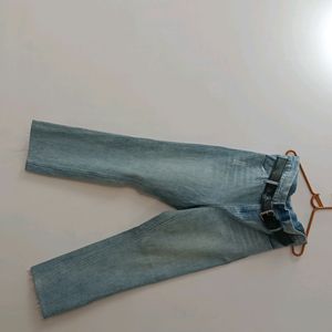 LIGHT BLUE STRIGHT LEG JEAN'S WOMEN ⭐