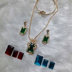 Changeable Pendant Set