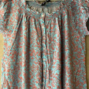 sky blue floral print top