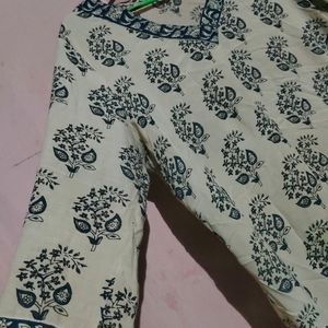 V Neck Short Kurta