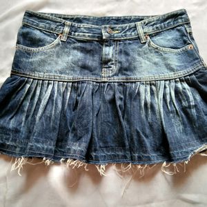 Y2K Pleated Denim Skirt