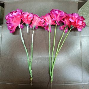 Set Of 7 Artificial Flowers