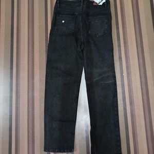 Z-28 Size 32  Straight Women Denim Jeans