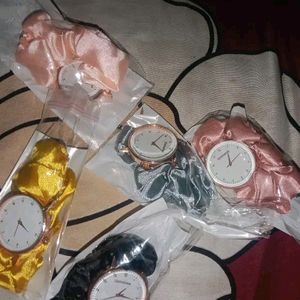 White Analog Dial Scrunchies Watches Strap Cloth S