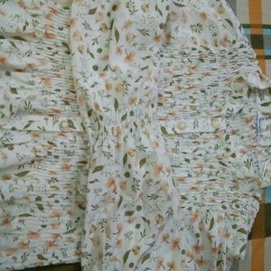 FLORAL TOP FOR WOMEN