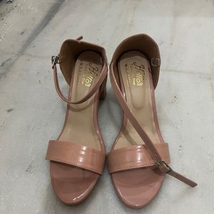 Brand New Pinkish Nude Heels