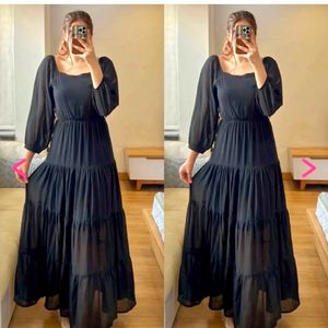 Stunning Black Long Dress 🖤