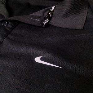 NIKE POLO TEE.