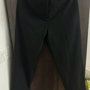 Black VanHeusen trouser