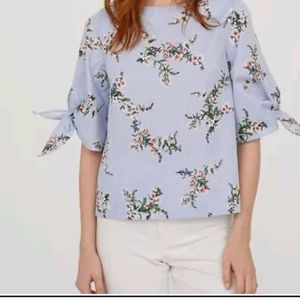 H&M Floral Top