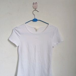 White Women's Fitted T-shirt(H&M)