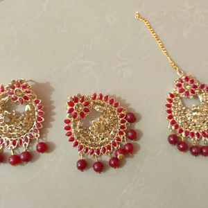 Traditional Earings With Bindi Set