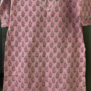 Pink Kurta Set. Will Fit M-L.