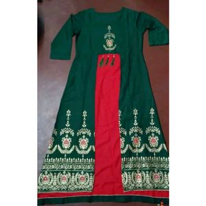 Women's Embroidered Rayon Kurta