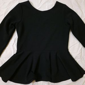 AND WOMEN BLACK PEPLUM TOP