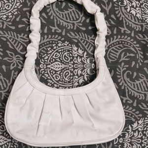 White Shoulder bag