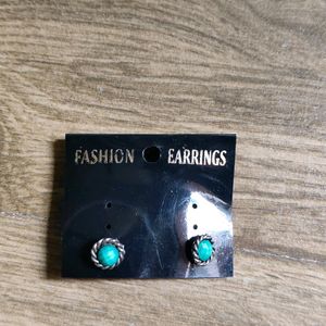 7 Earrings Get Freebies