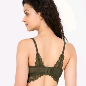 Clovia Padded Bra 💚