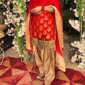 Suit Salwar