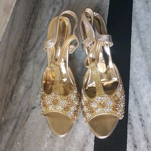 Party Wear Golden Heels.