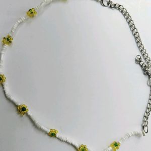 Sale Yellow Daisy Choker