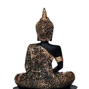 Meditating Buddha Statue