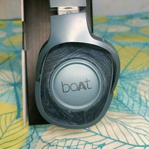 Boat Rockerz 550Headphone