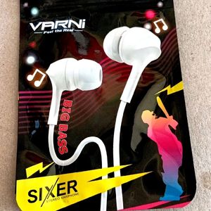 Wired Earphone+FREEBIE