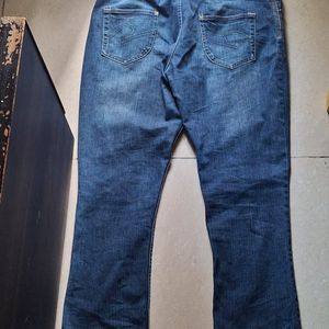 BARE DENIM Straight Midrise Jeans