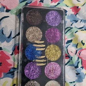 Gilter Eyeshadow..full Pigmentation