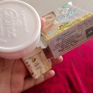 Free Bangles For Beauty Cream