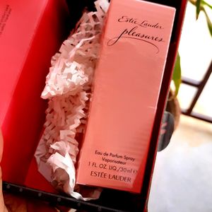 Estee Lauder Pleasures perfume