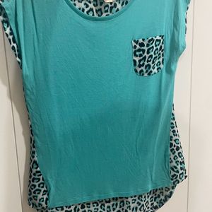 Leaped Print Back Teal Top