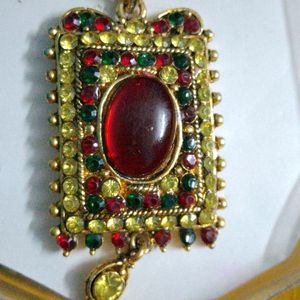 Pendant With Small Earrings