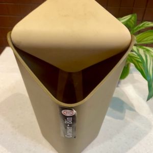 Mini Dustbin