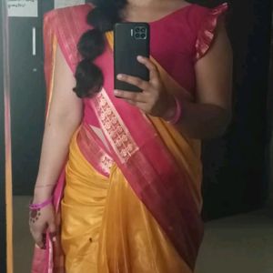 Mango Yellow And Pink Border Saree With Blouse