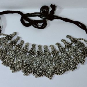 Chokers Set