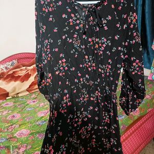 Pretty Floral Printed Cotton Dress