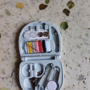 Mini Travel Plastic Sewing Kit