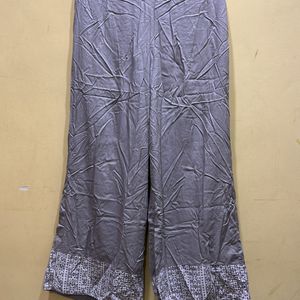 Avaasa Grey Palazzo Size L