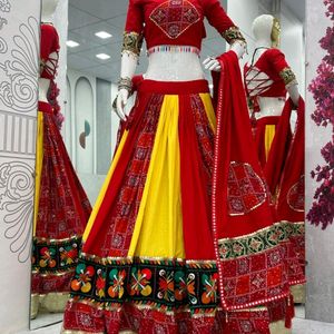 New Staylish Fashion Lahenga Zari Work Dress Ne