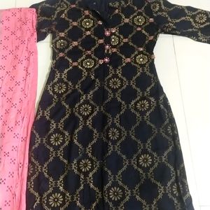 Very Beautiful Black Kurti With Pink Sharara