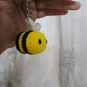 Crochet Honey Bee Keychain🌻🐝