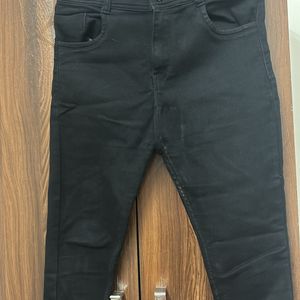 Black Skinny Jeans