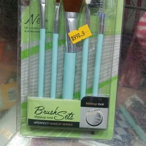 Brushes Set