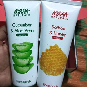 Nykaa Naturals Face Scrub