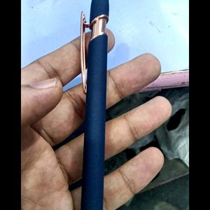 Name On Pen 🖊️🖋️